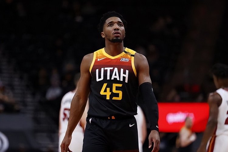 时刻容易崩 时刻容易崩